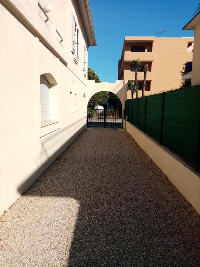 Stylish New 1 Bedroom Apartment In Juan Les Pins أنتيب المظهر الخارجي الصورة