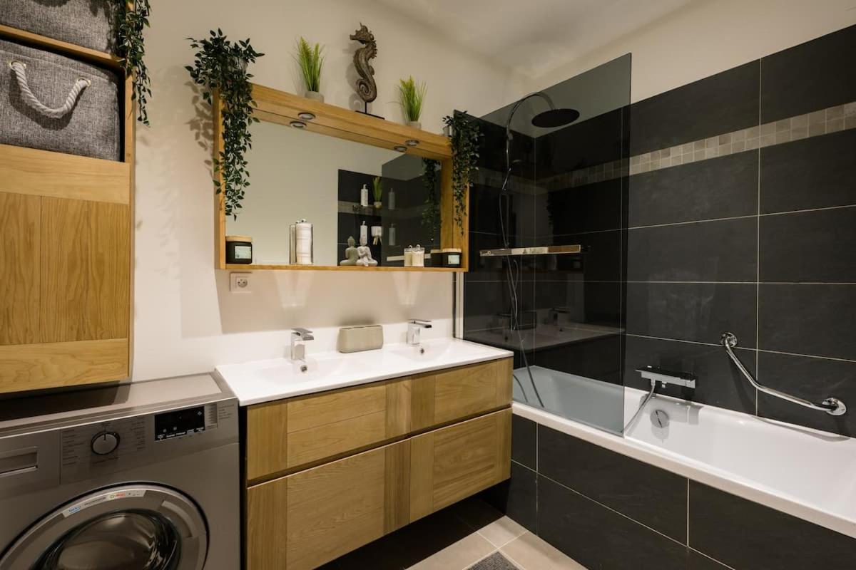 Stylish New 1 Bedroom Apartment In Juan Les Pins أنتيب المظهر الخارجي الصورة